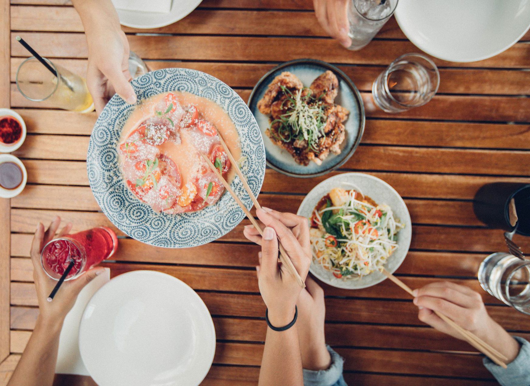 <span class='hyphen-text'>5 Delicious Years</span><span class='hyphen-text'>of Iconic Eats</span>