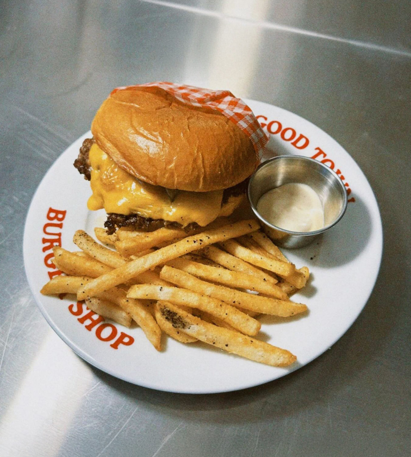 Good Town   Burger Shop