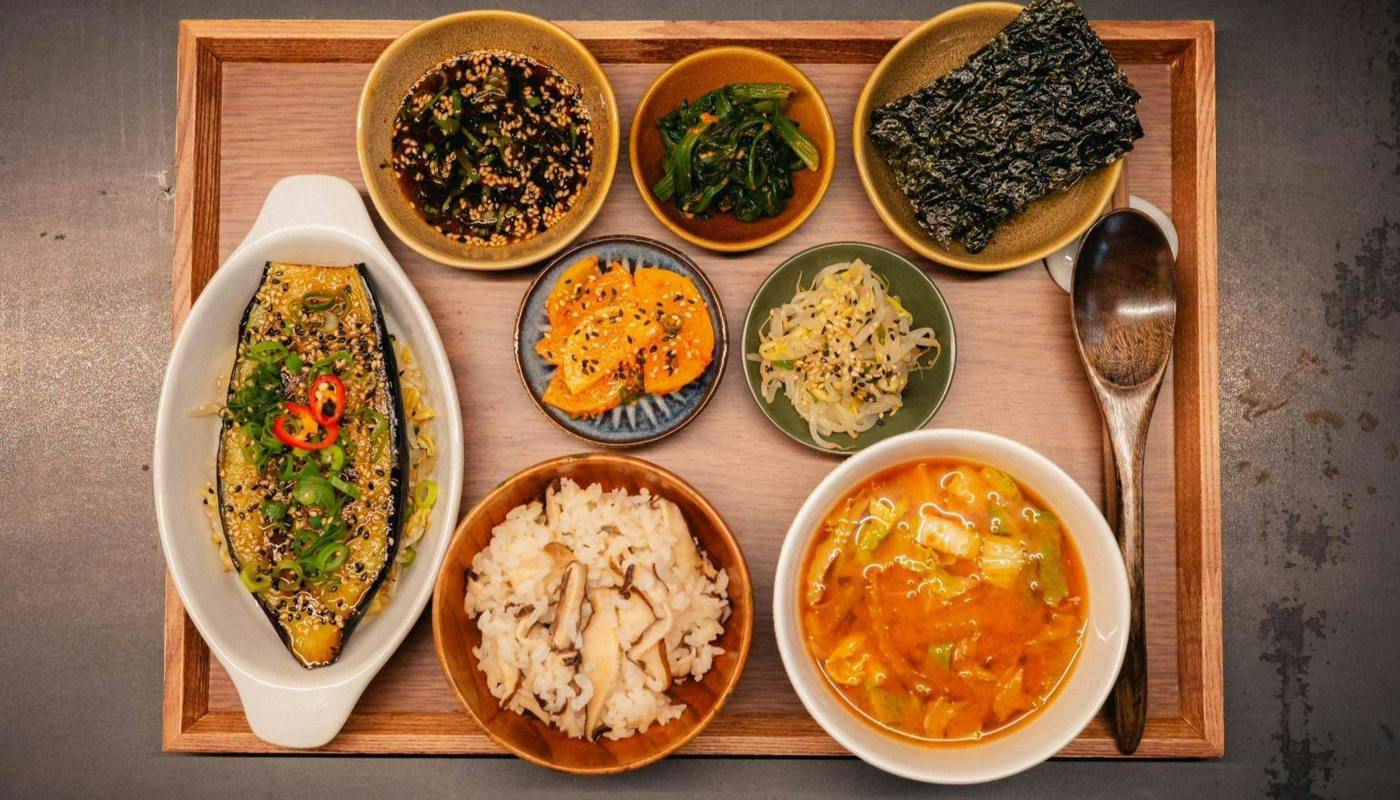 Photo showcasing the Watda eggplant meal