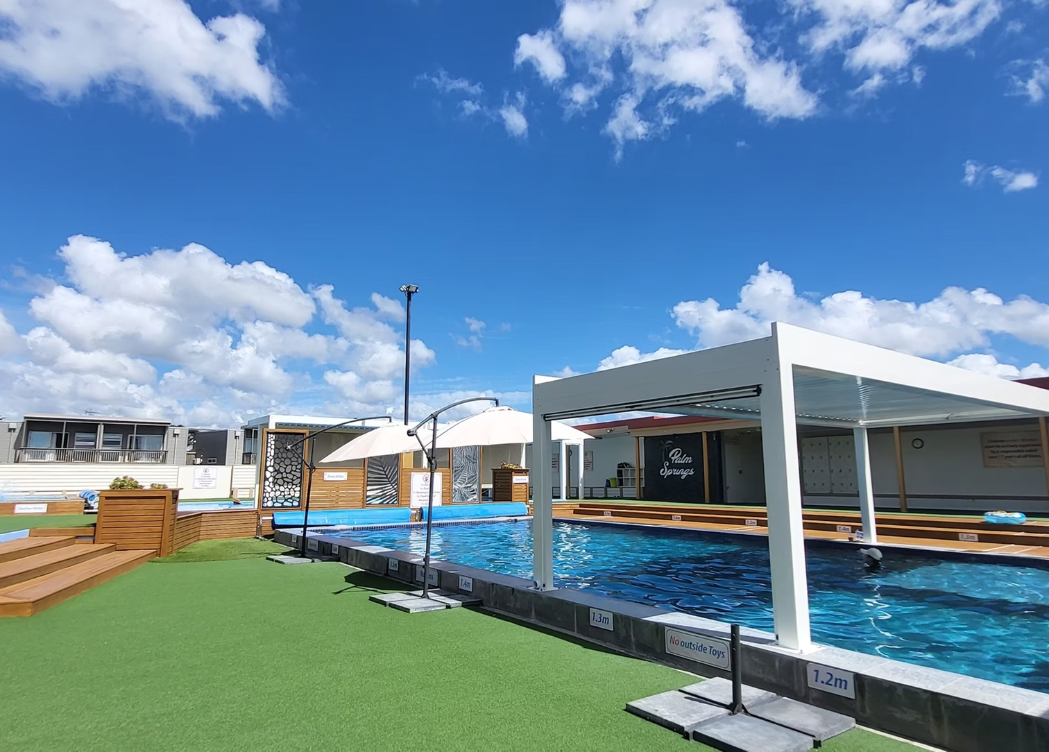 Palm Springs Geothermal Pool Complex