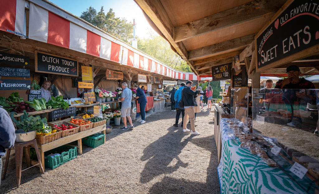 Matakana  Village  Farmers Market 