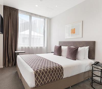 Ramada Suites Victoria Street