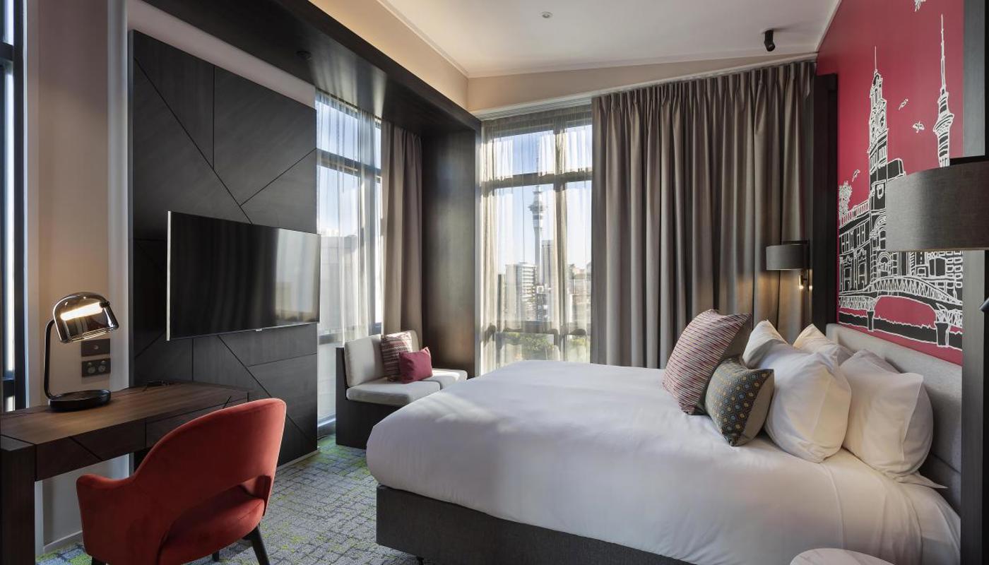Mercure Auckland Queen Street Image 2