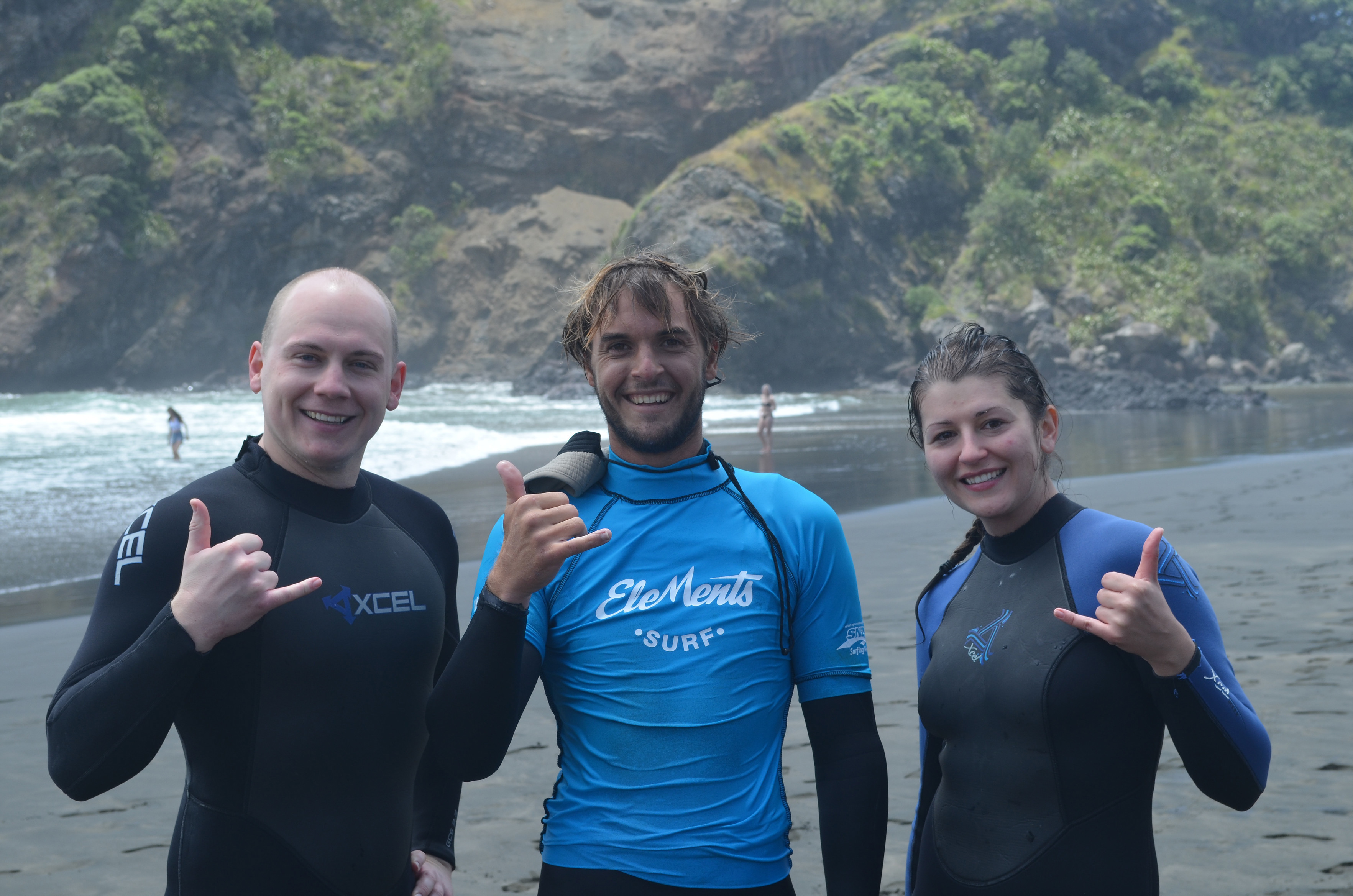 Elements Surf Group Lessons